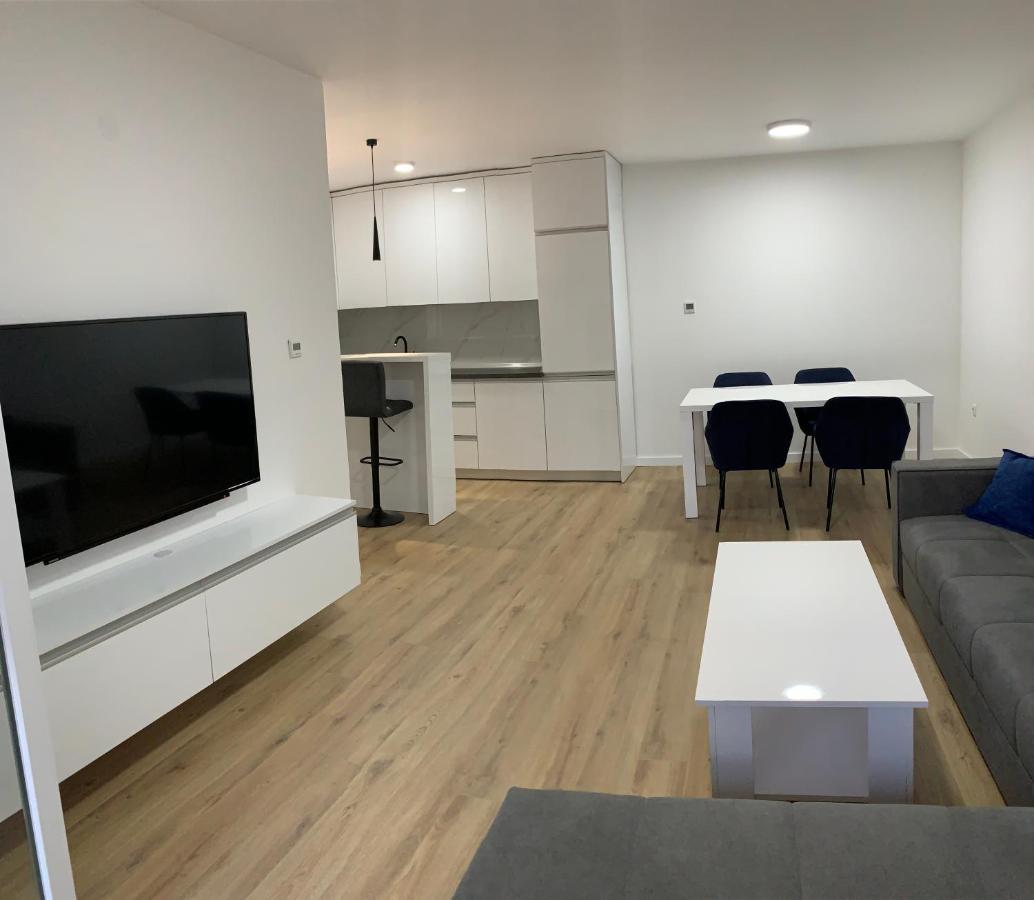 Central Аpartment Foca With Garage Ngoại thất bức ảnh